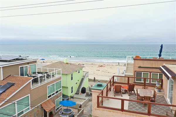 Third floor deck