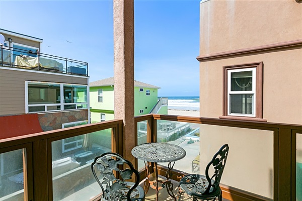 Second floor deck